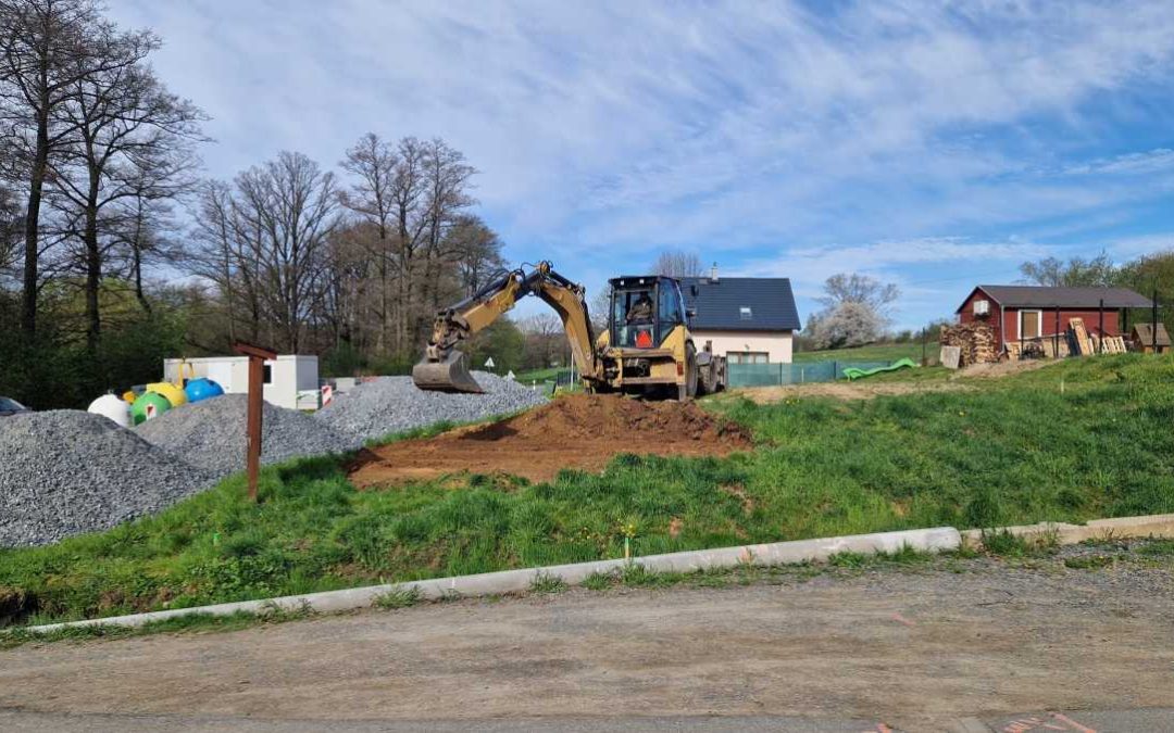 V Dívčím Hradě začala stavba nové autobusové točny