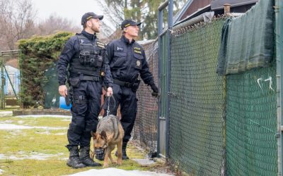 Policie kontroluje chatové oblasti. Majitelům radí, jak předejít vloupání