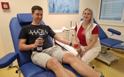 Během nadcházející vlny veder je příprava na darování krve zásadní