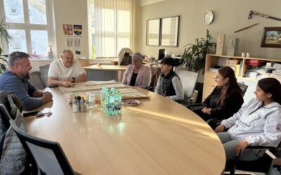 Vrbno pod Pradědem: Žáci školy při dětském domově zvou k týdennímu úklidu města