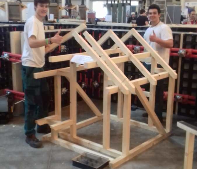 Foto: Tomáš Kušnier a organizátoři soutěže