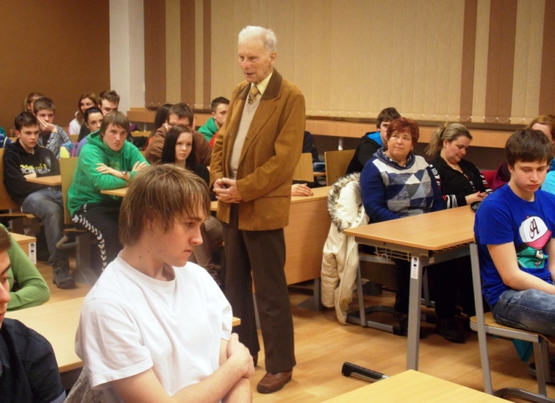 Foto: Střední průmyslová škola a Obchodní akademie Bruntál